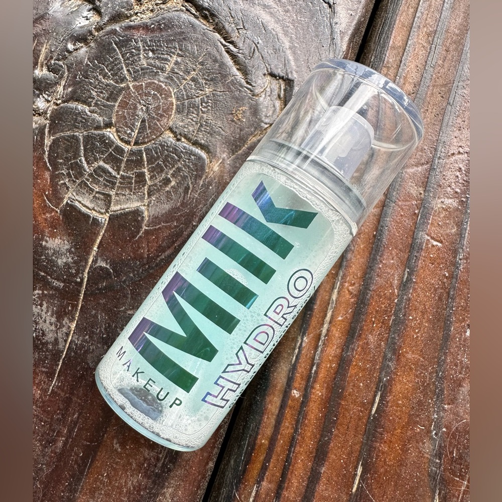 Milk Makeup Hydro Grip Set+Refresh Spray Mini 50 ml —1.69 fl oz